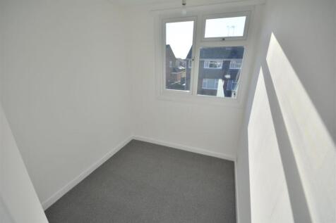 Bedroom 3.JPG