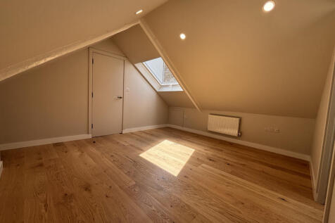 Bathroom Right Side