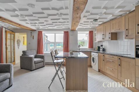 Kitchen / Reception Room