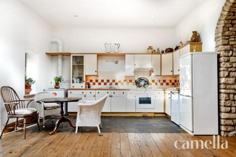 Kitchen / Garden Room