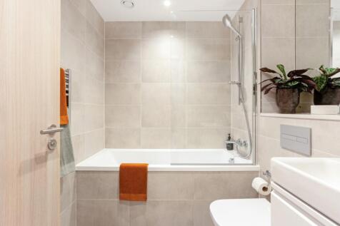 81955_Apartment 1...