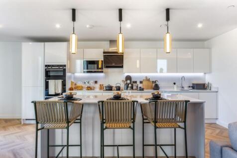 82480_Apartment 2...