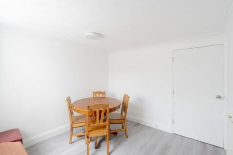 10 Beaufort Close-00760