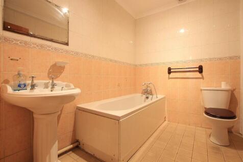 Ground Floor Bathroom