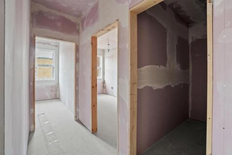 FLAT 2 ENTRANCE