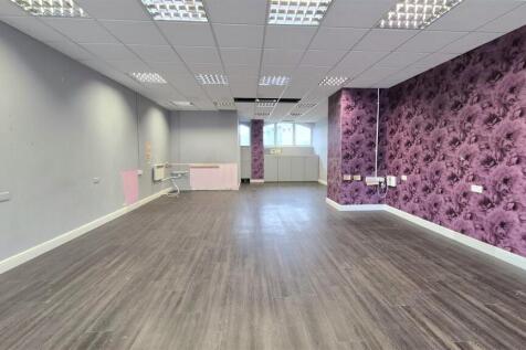 SHOP AREA