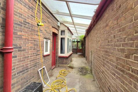 LEAN-TO