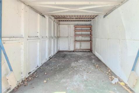 GARAGE TWO