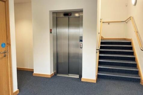 Entrance  Lift.jpg