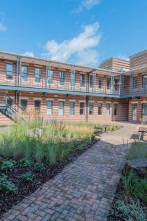 Courtyard 2.jpg