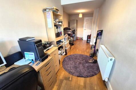 Bedroom No.4/Home Office