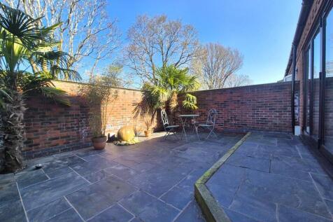 Garden Designed For Socialising