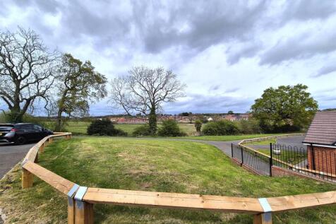 Delightful Nearby Views