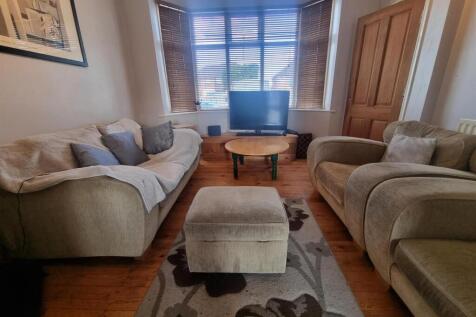 Front Lounge