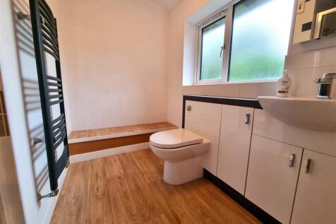 Ensuite Shower Room