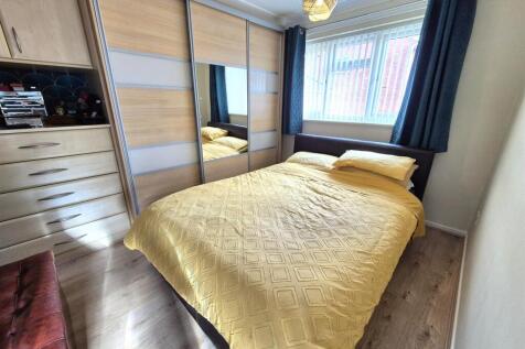 Bedroom No.1
