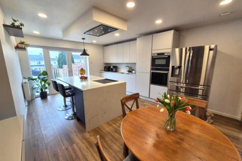 Extended Kitchen/Din