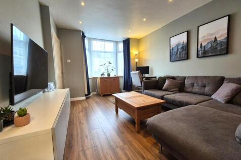 Front Lounge