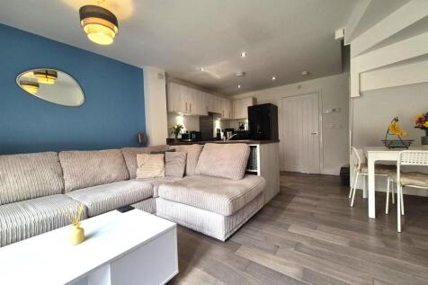 Open Plan Lounge/Din