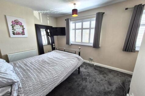 Bedroom No.1