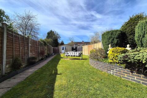 Sunny Rear Garden