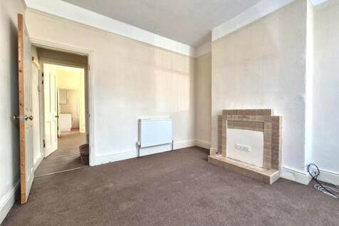 Front Lounge