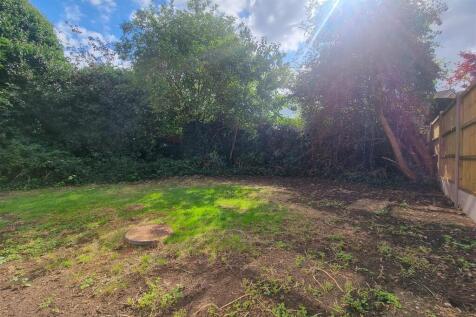 Sunny Rear Garden
