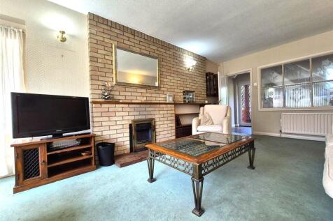 Spacious Lounge