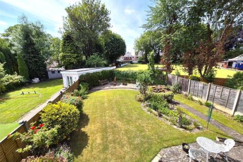 Stunning Rear Garden