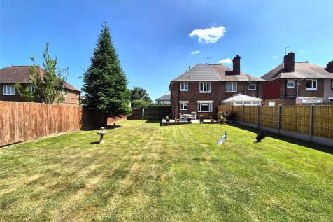 Large Rear Garden