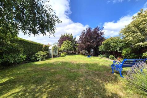 Long Rear Garden