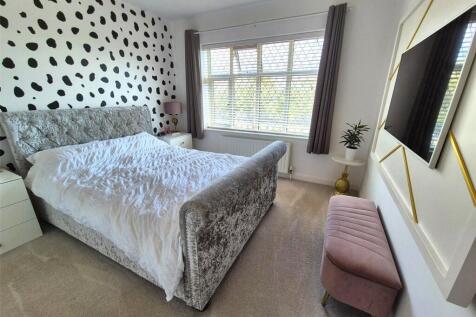 Bedroom No.1