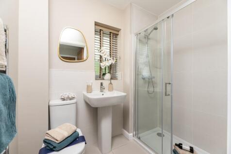 Master En-Suite