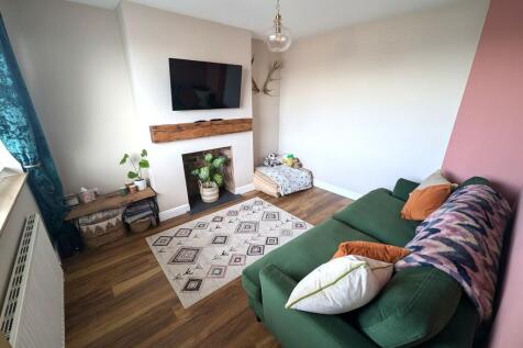 LOUNGE. 