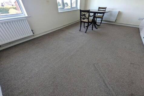 NEW LOUNGE.