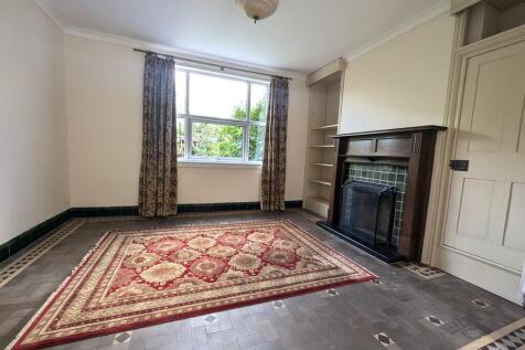 RECEPTION ROOM ON...