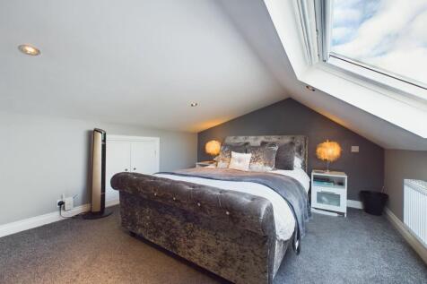 Bedroom 3 Mezzanine