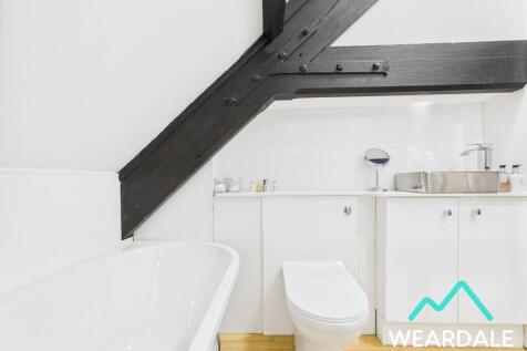 Bedroom 4 Ensuite