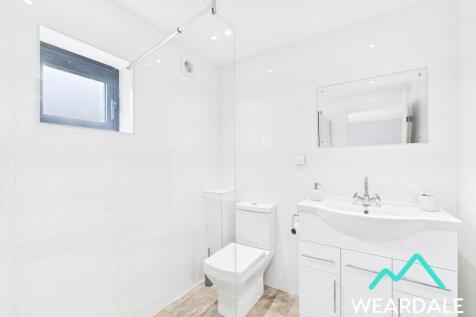 Bedroom 1 En-suite