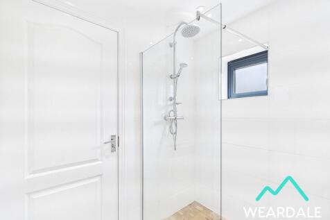 Bedroom 1 En-suite