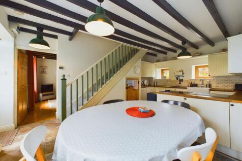 Cottage Kitchen / Diner