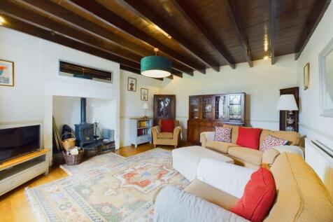 Cottage Living Room