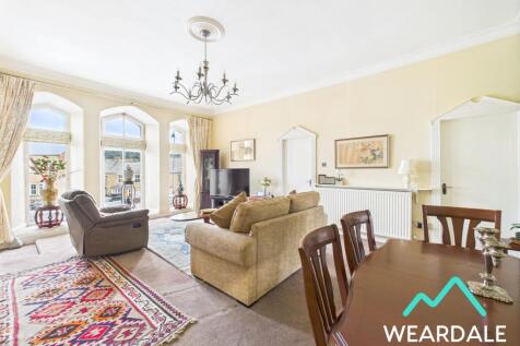 Living/ dining room