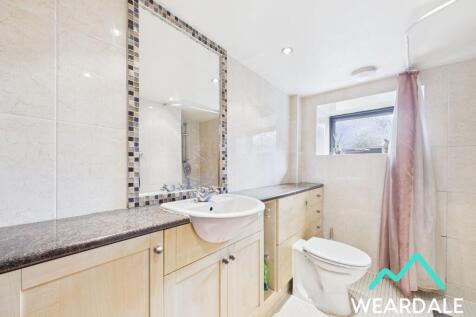 Ground Floor Bathroom