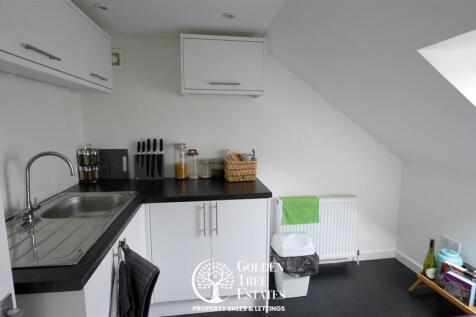 Double Garage - Kitchen