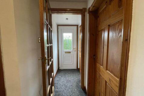 58 Gartmorn Road (3).jpg