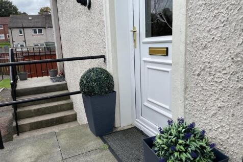 58 Gartmorn Road.jpg