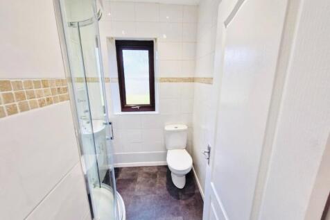 22 Izatt Terrace 5.jpeg