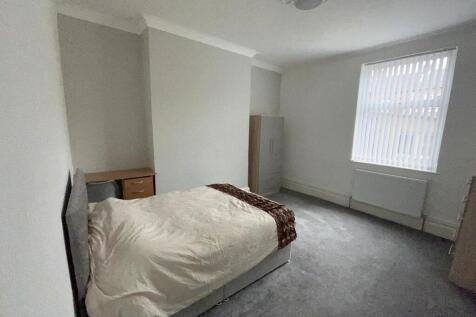 76 GREENBANK ROAD DARLINGTON DL3 6EL