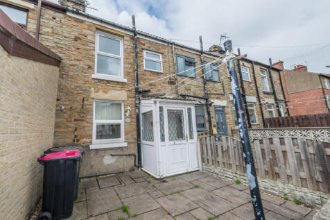 132 ST PETERS STREET ROTHERHAM S61 2BQ